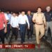 रेल्वे दुर्घटनास्थळी पोहचून जलसंपदा मंत्री गिरीश महाजन यांनी हाताळली परिस्थिती