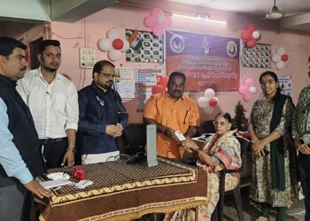 मुक्ती फाउंडेशन तर्फे मोफत आरोग्य शिबिर व स्वच्छता अभियान