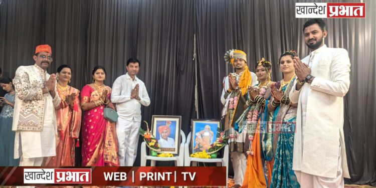 नवदांपत्याने केले संत गाडगेबाबा जयंती निमित्त प्रतिमा पूजन