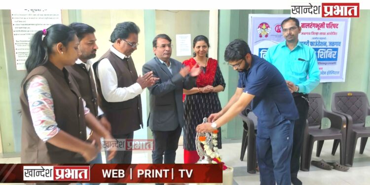 बालरंगभूमी परिषदेच्या मोफत आरोग्य शिबिराचा ४५ कलावंतांनी घेतला लाभ