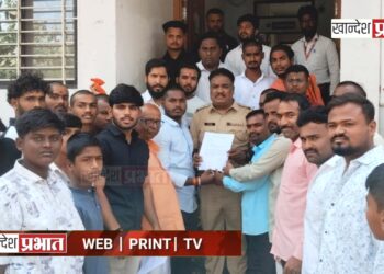 राष्ट्रपुरुषांसंदर्भात आक्षेपार्ह पोस्ट करणारा पोलिसांच्या ताब्यात ; कठोर कारवाईची मागणी