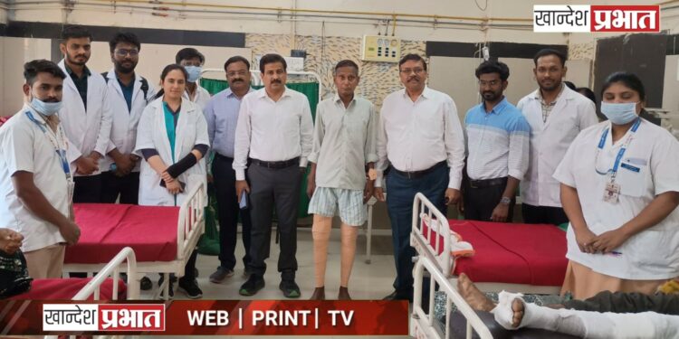 जीएमसीत गुडघे प्रत्यारोपणाची शस्त्रक्रिया ; ६५ वर्षीय वृद्धाला मिळाला दिलासा