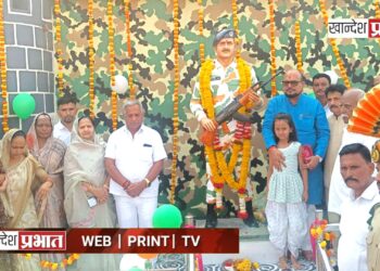 शहीद सुनील पाटील यांच्या पुतळ्याचे घोडगावात अनावरण