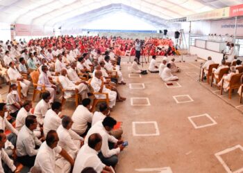 जळगावात ‘आत्मोत्कर्ष चातुर्मास’चा मंगल प्रवेश उत्साहात