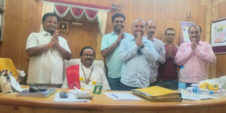 श्री हरी मंदिरात आषाढी एकादशीचा सोहळा भक्तिमय वातावरणात संपन्न