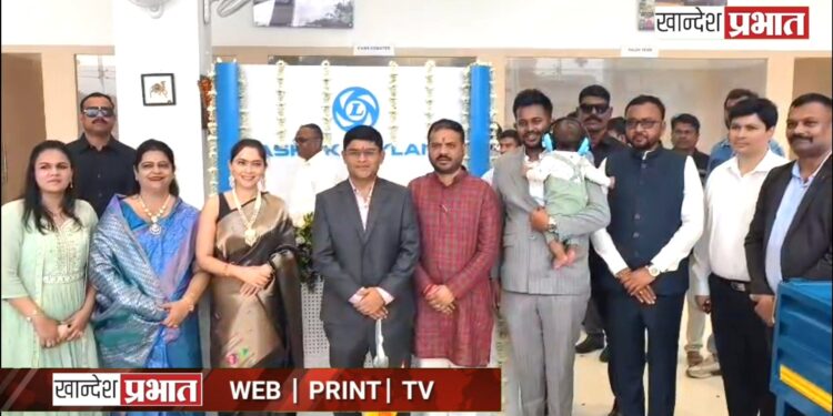 ‘अयांश’च्या माध्यमातून जळगावकरांना उत्कृष्ट वाहन सेवा मिळेल : अभिनेत्री सोनाली कुलकर्णीचा विश्वास