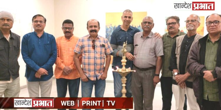 अमूर्त शैलीतील ‘ग्रॅव्हिटी’ चित्र प्रदर्शन जळगावात!