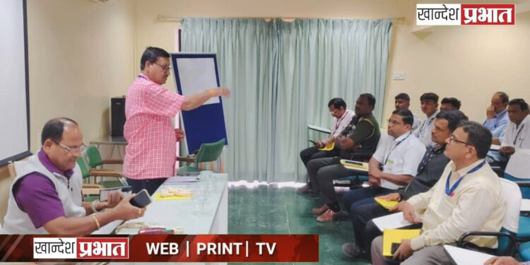 शेतीमध्ये उत्पन्न वाढीसाठी मधमाश्यांचे महत्त्व – संजय मारणे