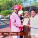 पाचोऱ्याच्या कमलेश सोनवणेचा ‘जिल्हा युवा पुरस्कारा’ने गौरव; पालकमंत्री गुलाबराव पाटील यांच्या हस्ते सन्मान