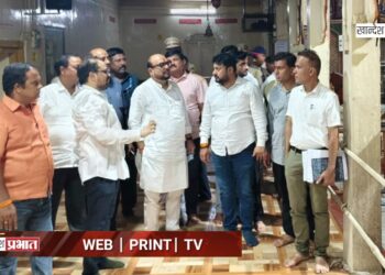 संत सखाराम महाराज वाडी संस्थान आग दुर्घटना: पालकमंत्री गुलाबराव पाटील यांच्याकडून प्रत्यक्ष पाहणी