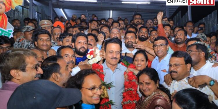 नाशिकच्या पालकमंत्रीपदी निवडीनंतर गिरीश भाऊ महाजन यांचे जळगावात जल्लोषात स्वागत!