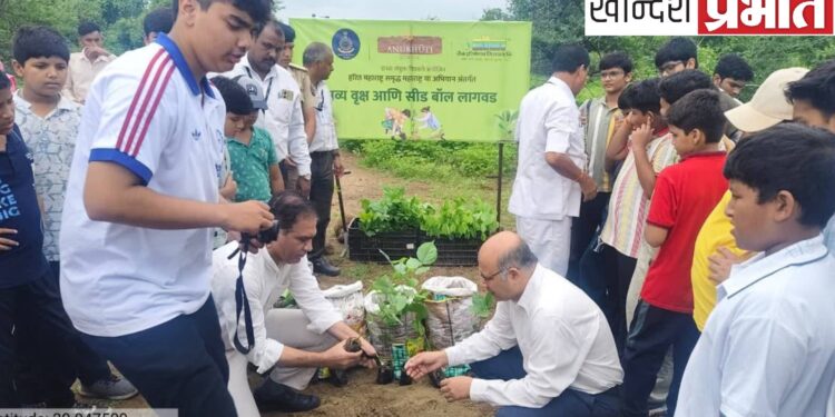 हरित महाराष्ट्र अभियानात अनुभूती निवासी स्कूलच्या विद्यार्थ्यांकडून वृक्षारोपण