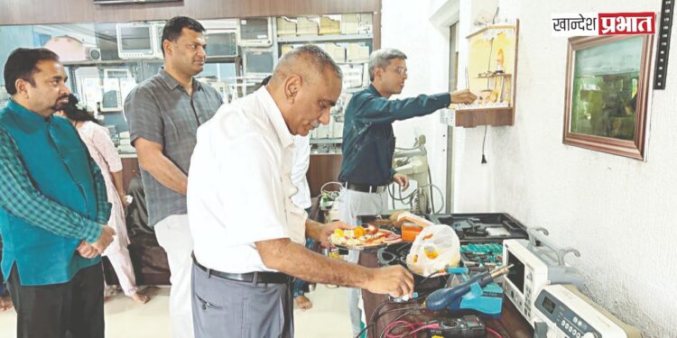 महादेव, डॉ. उल्हास पाटील रूग्णालयात शस्त्र, साहित्य पूजन
