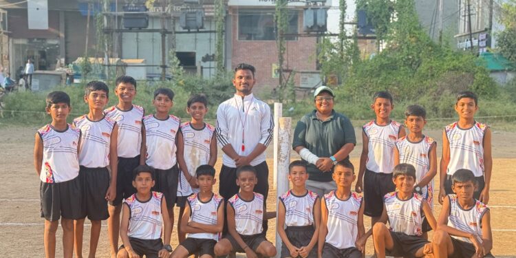 अनुभूती स्कूलच्या १४ वर्षांखालील मुलांच्या संघाचे खो-खो स्पर्धेत विजेतेपद; अंतिम सामन्यात श्रीराम विद्यालयाचा पराभव