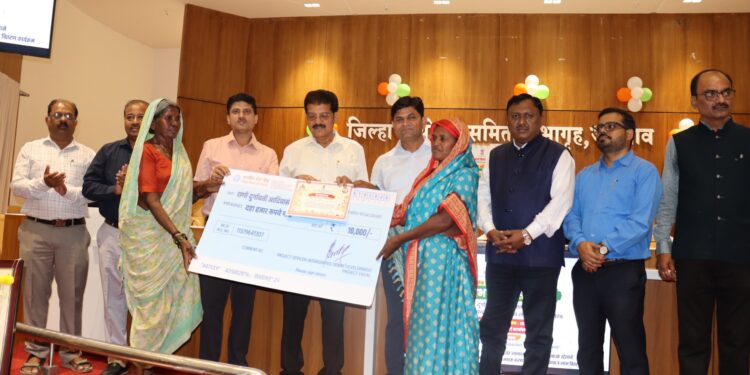 सेवा संकल्प अभियानातून आदिवासी महिलांना उद्योजकतेची दिशा