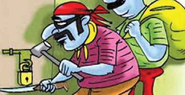 चिल्लरवर चोरट्यांचा डल्ला; किराणा दुकानातून १.७५ लाखांची रोकड लंपास